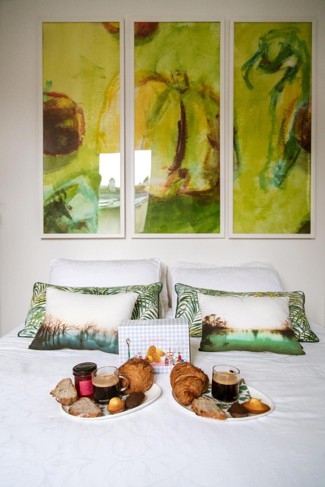 Montmartre Romantic, Bed & Breakfast - Paris Exterior photo