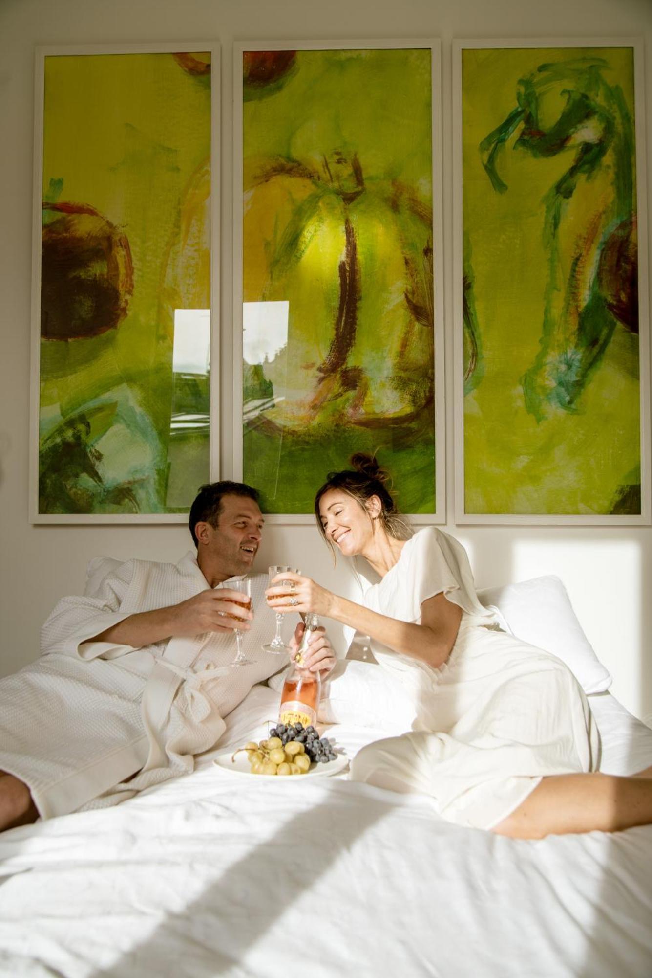 Montmartre Romantic, Bed & Breakfast - Paris Exterior photo